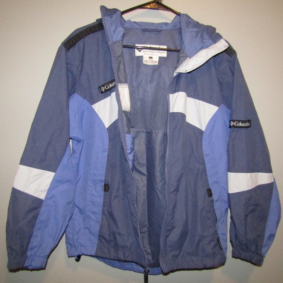 Columbia Women’s Rain Jacket - Picture 4 of 4